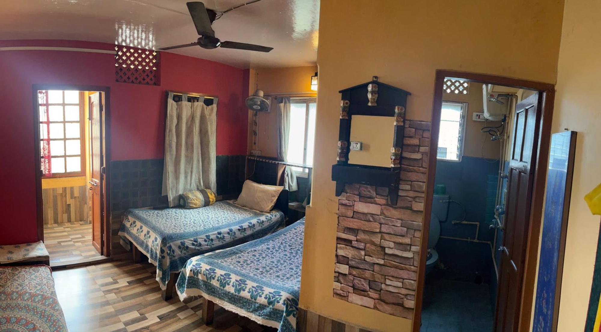 Calcutta Backpackers Homestay -Only For Backpackers & Travellers Eksteriør bilde
