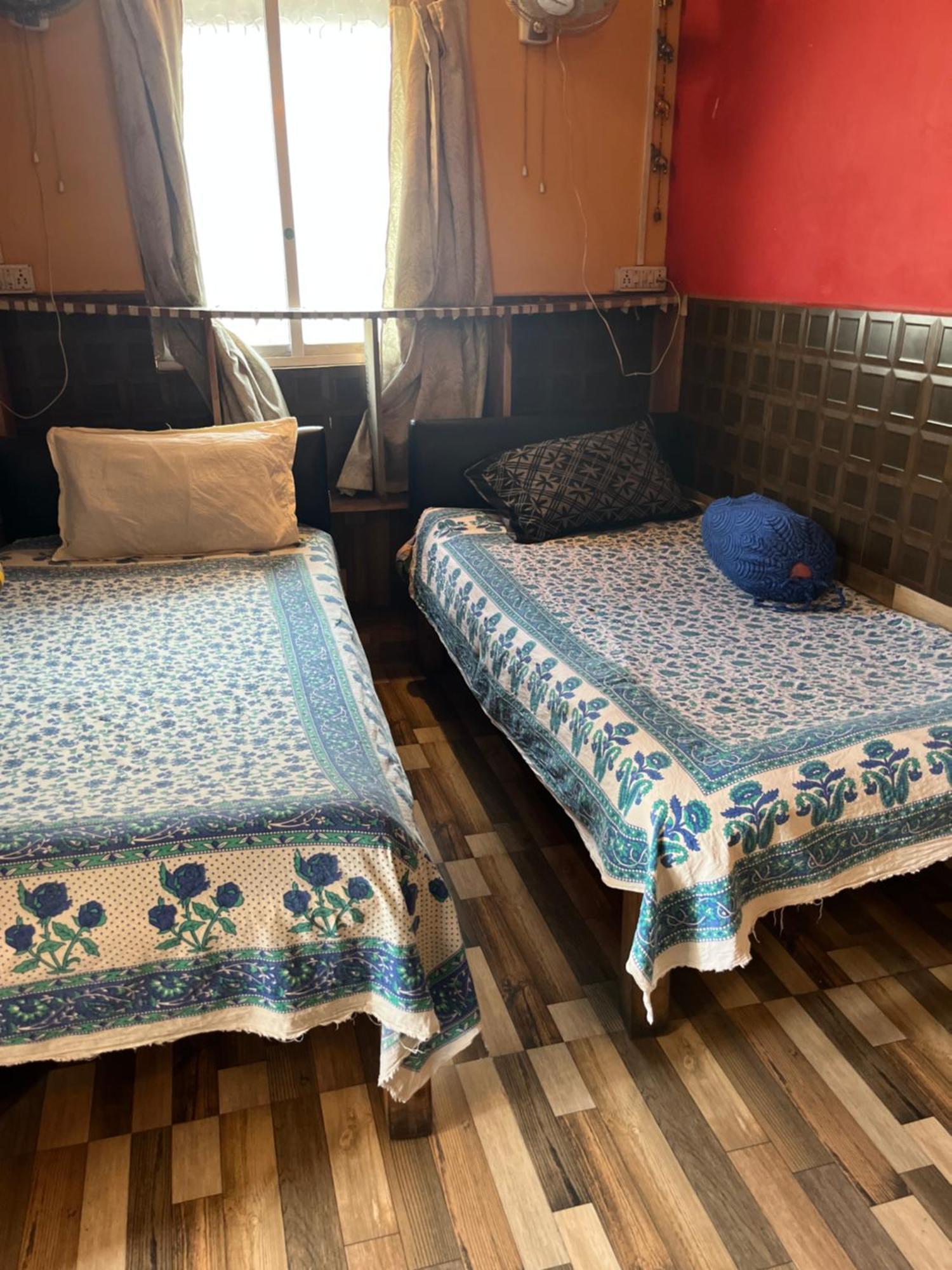 Calcutta Backpackers Homestay -Only For Backpackers & Travellers Eksteriør bilde